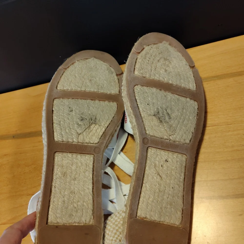 J. Crew Factory Women's 9 Cream With Embroidered Strawberries Canvas Espadrilles